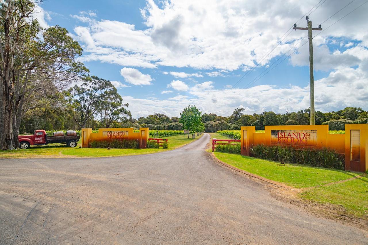 Holiday home Island Brook Estate Vineyard And Yelverton