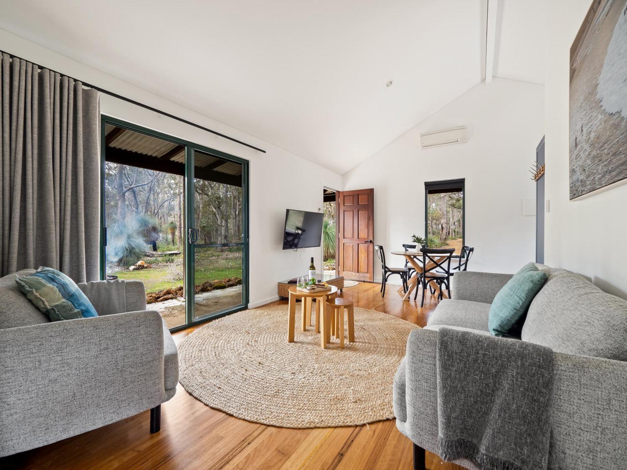 Holiday home Island Brook Estate Vineyard And Yelverton
